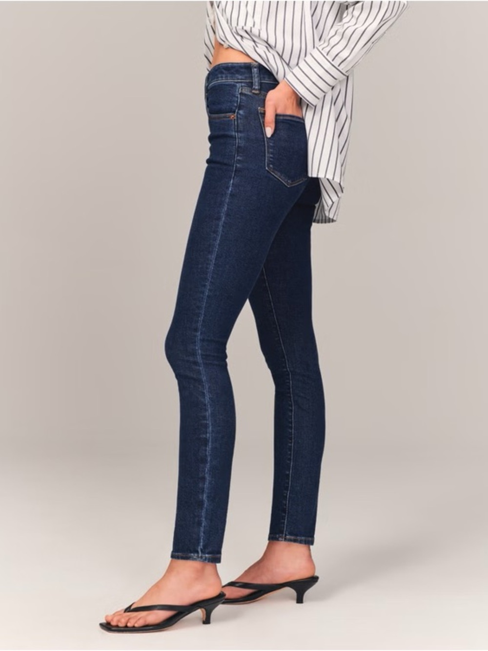 Abercrombie & Fitch| Dark Blue High-Rise Curve Lifting Skinny Jeans Sz 27w/29l